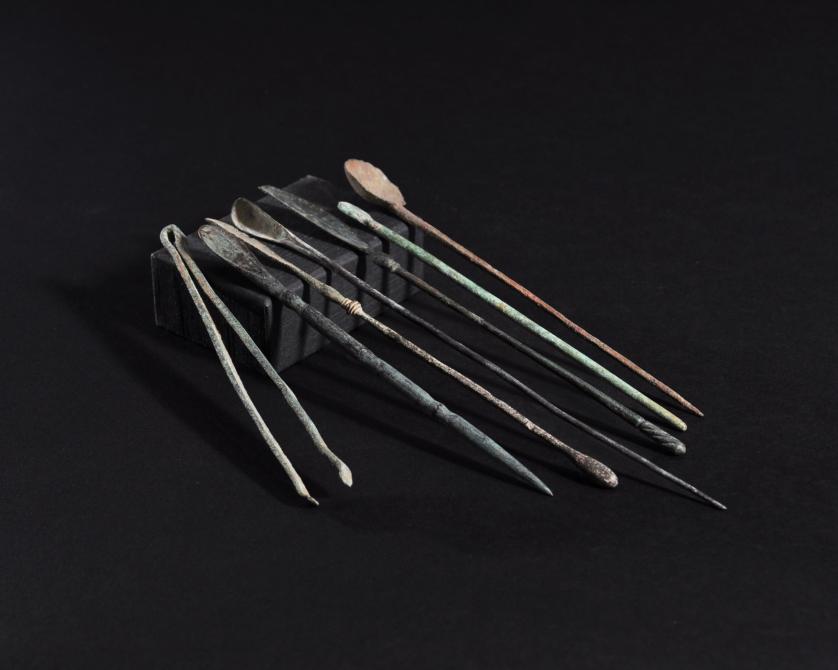 1042   -  ARQUEOLOGÍA