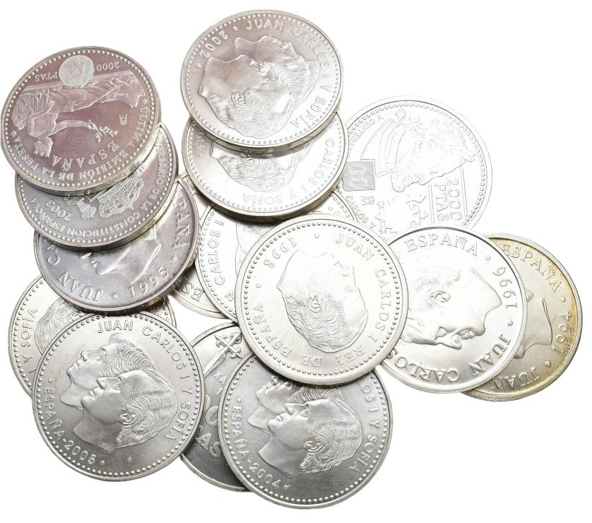 1374   -  JUAN CARLOS I (1975-2014)