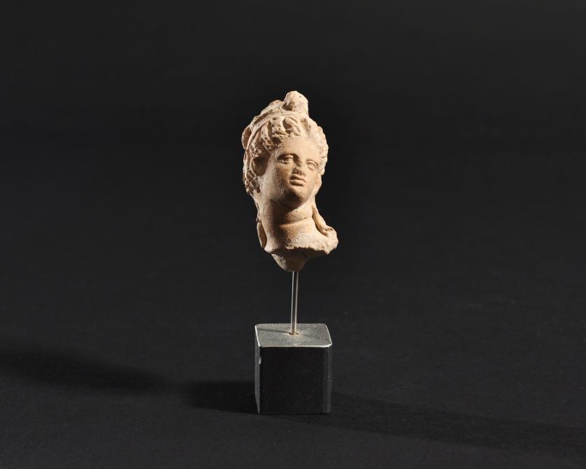 2032   -  ARQUEOLOGÍA