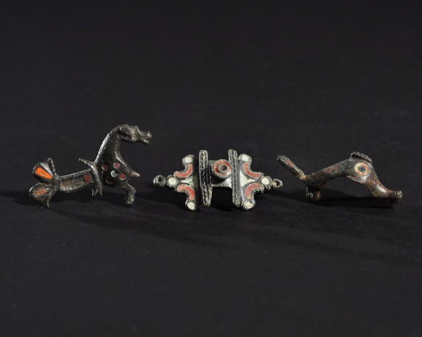 2040   -  ARQUEOLOGÍA