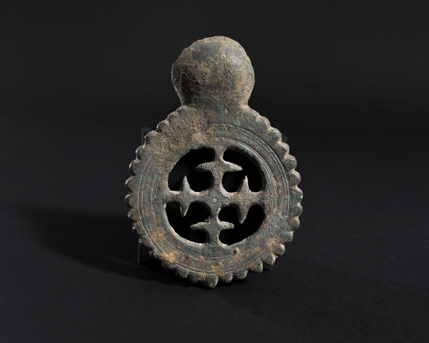 2046   -  ARQUEOLOGÍA