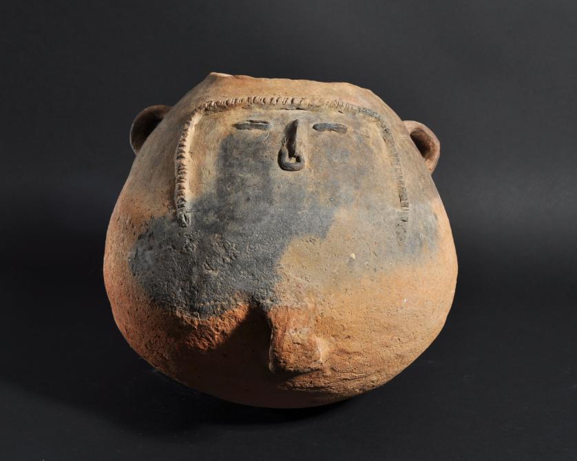 2058   -  ARQUEOLOGÍA