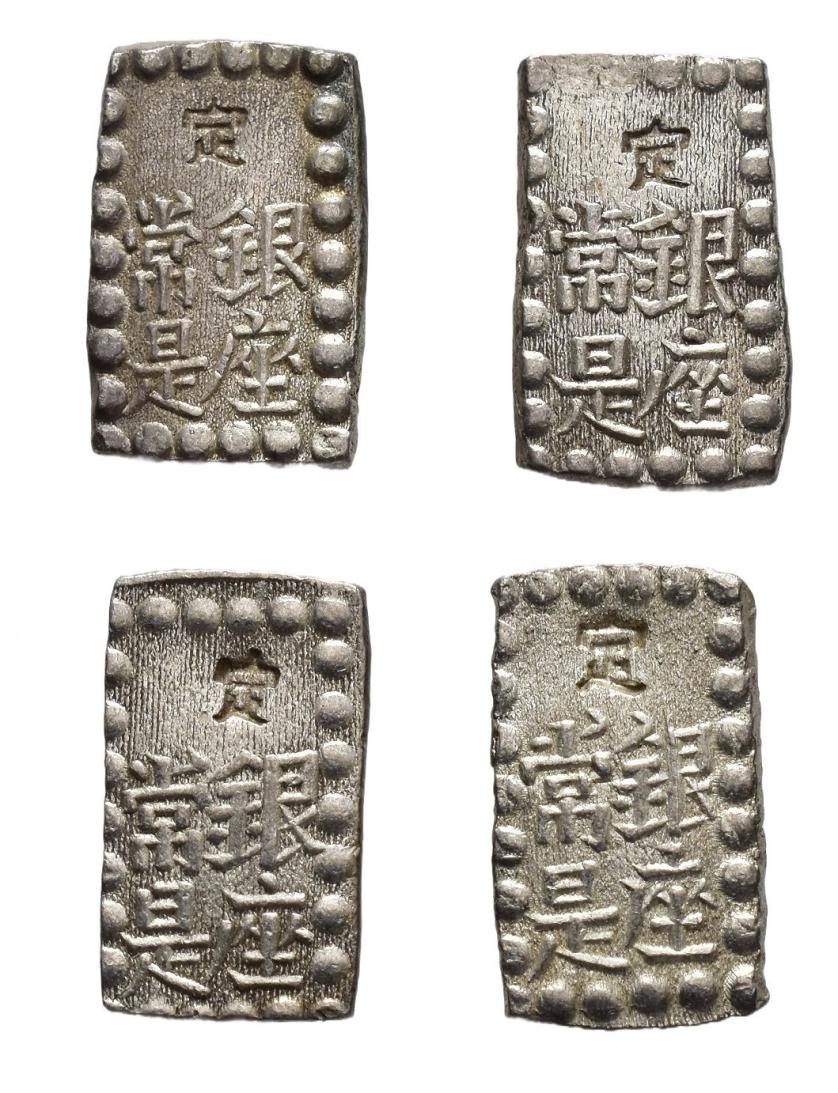 743   -  MONEDA EXTRANJERA