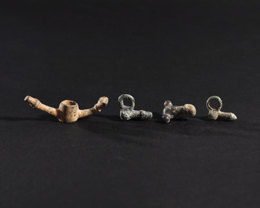 1062   -  ARQUEOLOGÍA