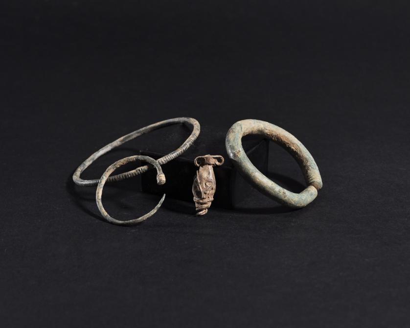 1066   -  ARQUEOLOGÍA