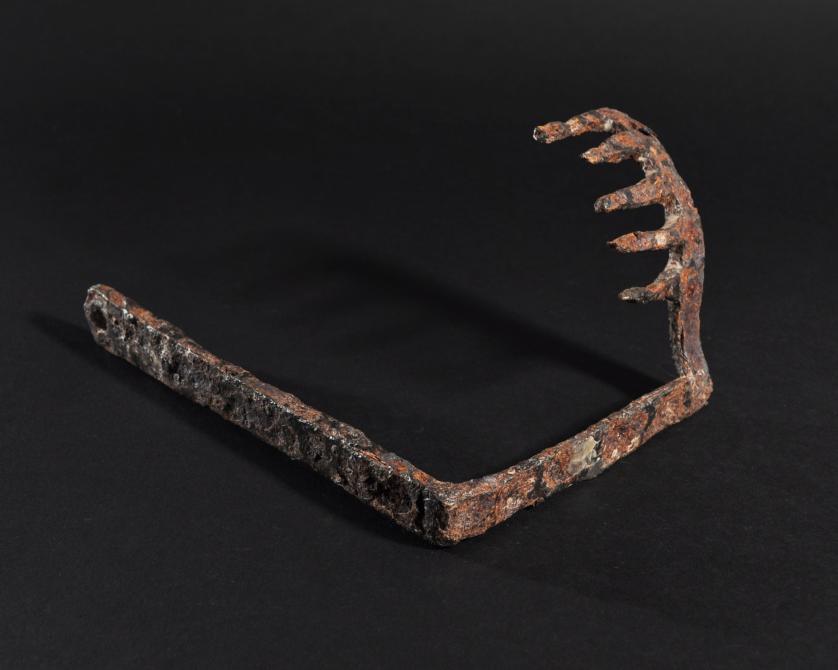 1081   -  ARQUEOLOGÍA