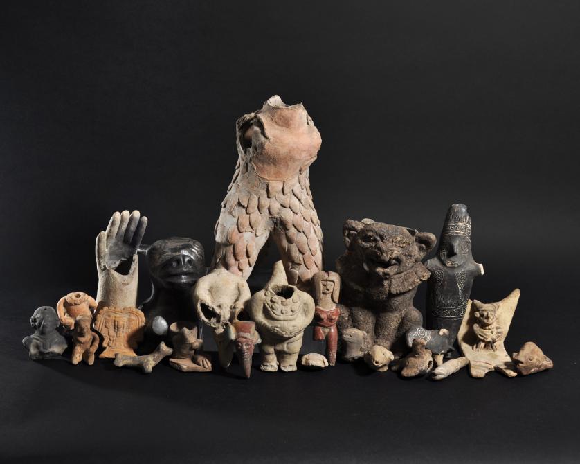 1101   -  ARQUEOLOGÍA