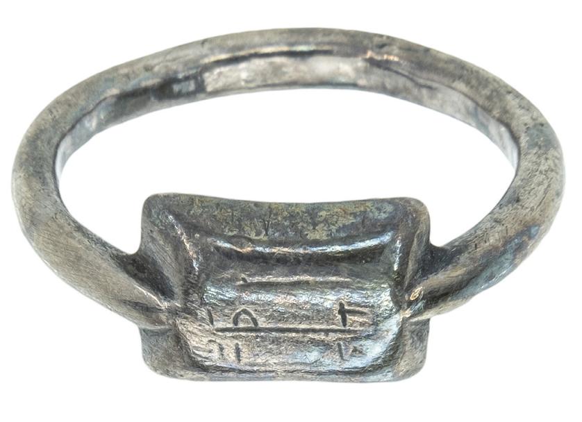 1117   -  ARQUEOLOGÍA