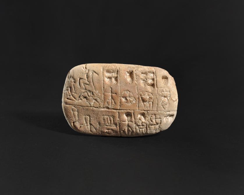 637   -  ARQUEOLOGÍA